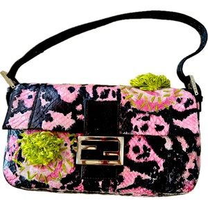 Fendi baguette lizard pink and black green pom pom bah handbag